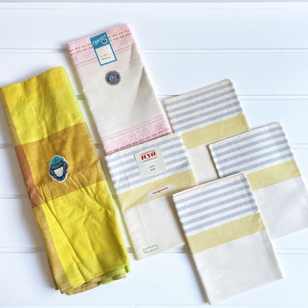 Assorted Oskarstroms Table Cloth/Runners/Napkins